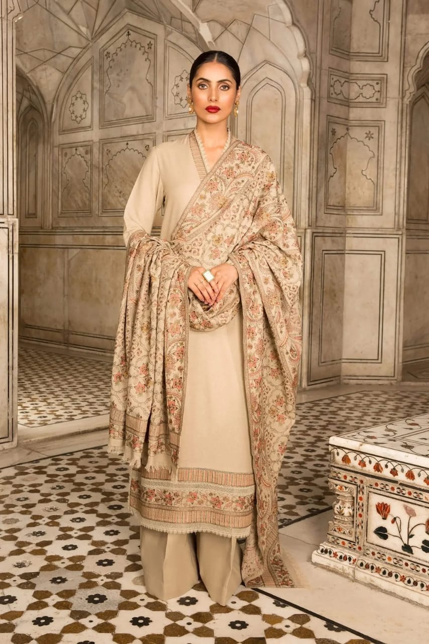 SP-800 Unstitched Heavy Embroidered Dhanak Suit Embroidered Dhanak Shawl - Shaa Posh