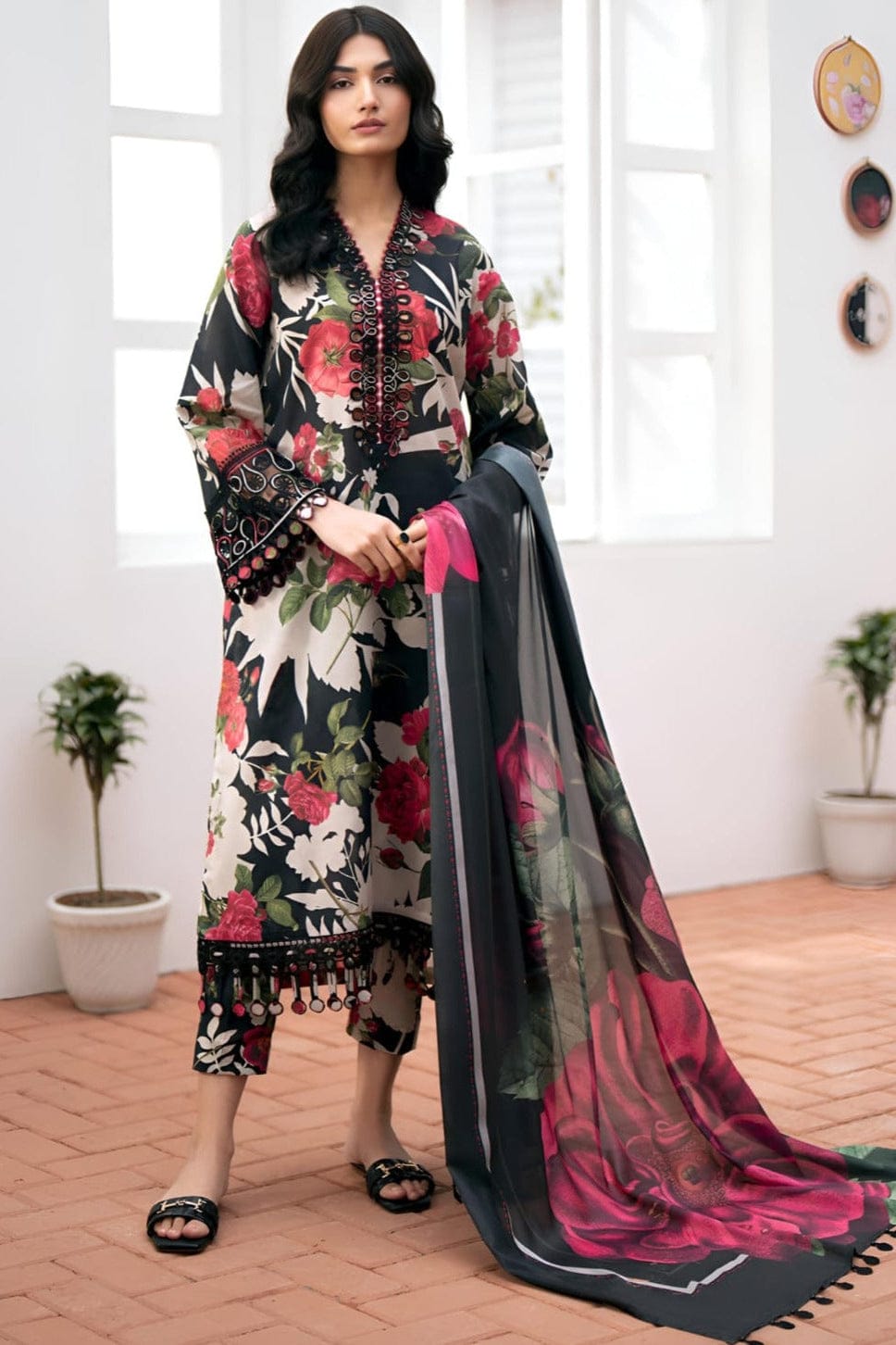 SP-BQ36 Digital Printed Khaddar Suit 3pc with Khaddar Digital Printed Dupatta - Shaa Posh