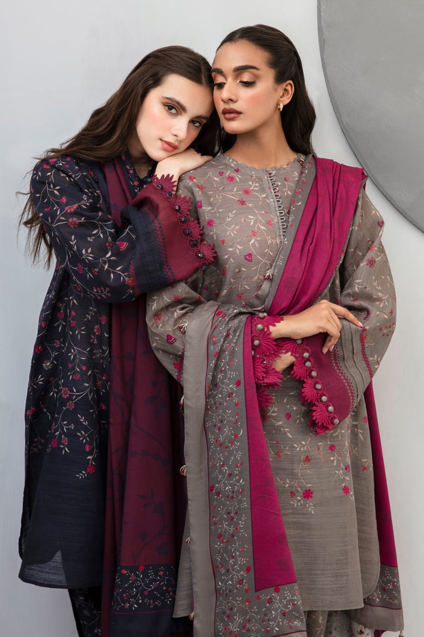 SP-BQ406 Digital Printed Khaddar 3Pc Suit With Digital Printed Khaddar Dupatta - Shaa Posh