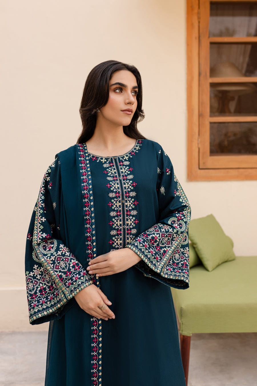 SP-LM585 Unstitched Embroidered Dhanak Suit 3pc With Embroidered Dhanak Shawl - Shaa Posh