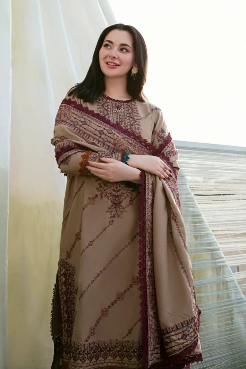 SP-FL895 Unstitched Heavy Embroidered Dhanak Suit With Embroidered Dhanak Shawl - Shaa Posh