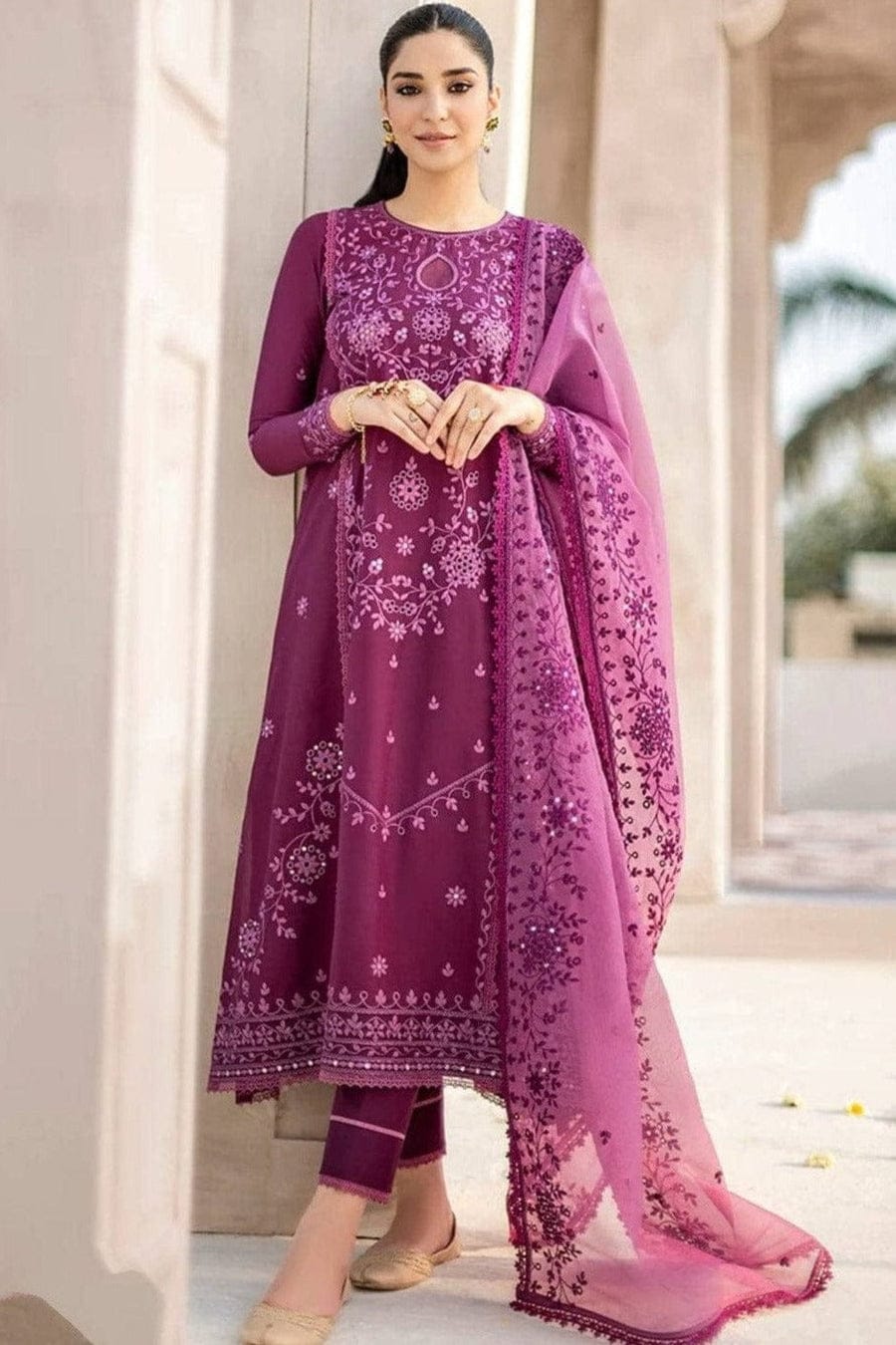 SP-CS84 Lawn Unstitched Embroidered 3pc Suit With Organza Embroidered Dupatta - Shaa Posh