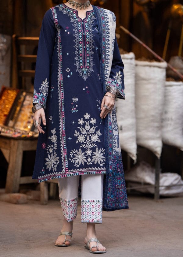 SP-AK905 Dhanak Embroidered Suit With Digital Printed Woolen Shawl - Shaa Posh