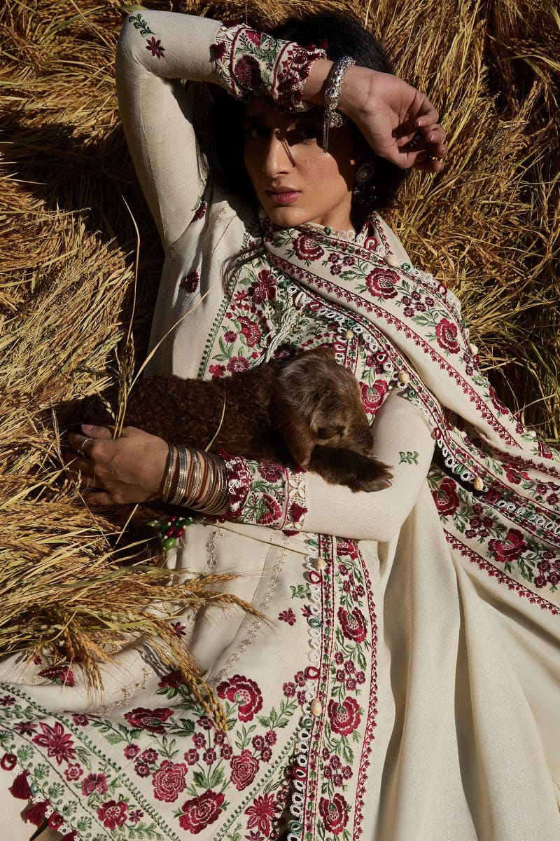 SP-AJ630 Unstitched Heavy Embroidered Dhanak Suit With Embroidered Dhanak Shawl - Shaa Posh