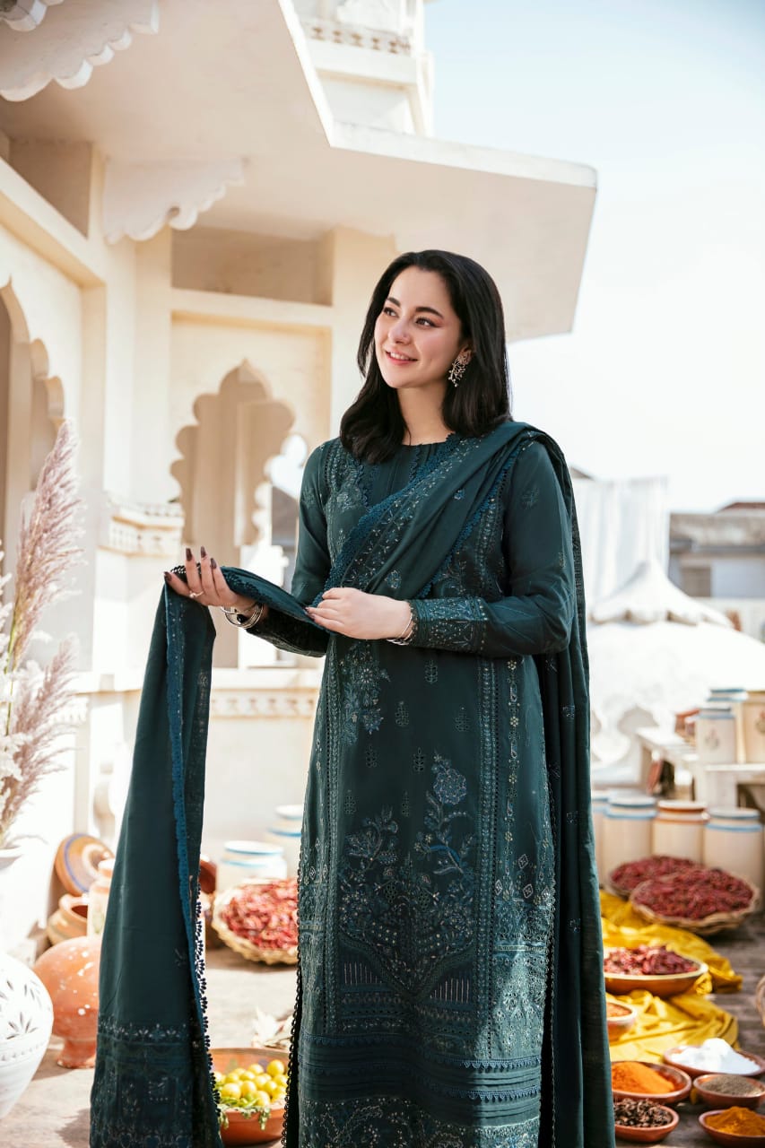 SP-MB935 Unstitched Fully Embroidered Dhanak Suit Embroidered Dhanak Shawl - Shaa Posh
