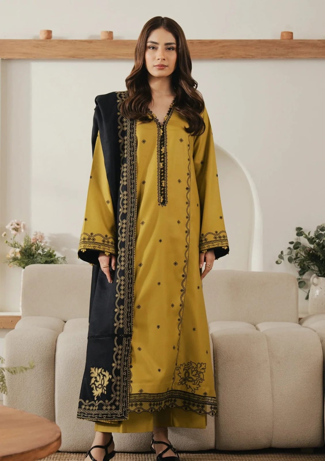 SP-90 Unstitched Fully Embroidered Dhanak Suit With 4 Sided Embroidered Dhanak Shawl ( Shawl Is Ready To Wear )