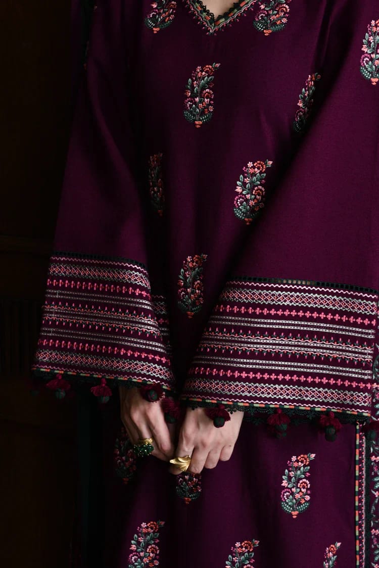 SP-92 Unstitched Fully Embroidered Dhanak Suit With 4 Sided Embroidered Dhanak Shawl