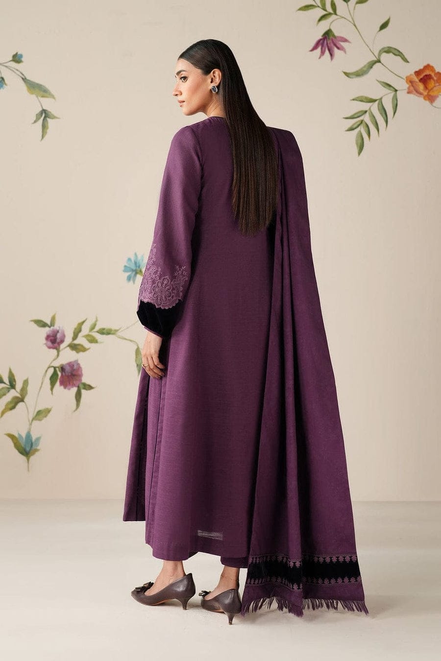 SP-64333 Black Velvet Aplic Embroidered Dhanak Suit With Embroidered Dhanak Shawl Velvet Aplic - Shaa Posh