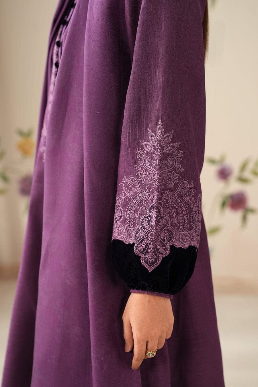 SP-64333 Black Velvet Aplic Embroidered Dhanak Suit With Embroidered Dhanak Shawl Velvet Aplic - Shaa Posh