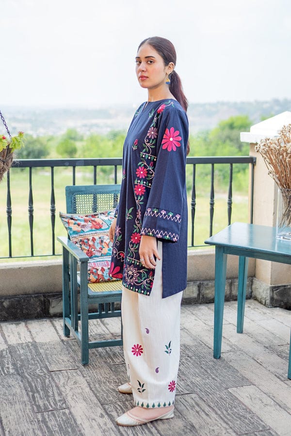Fully embroidered Shaa Posh SP-MB70 lawn 2-piece suit with intricate floral designs, featuring vibrant colors and detailed craftsmanship.