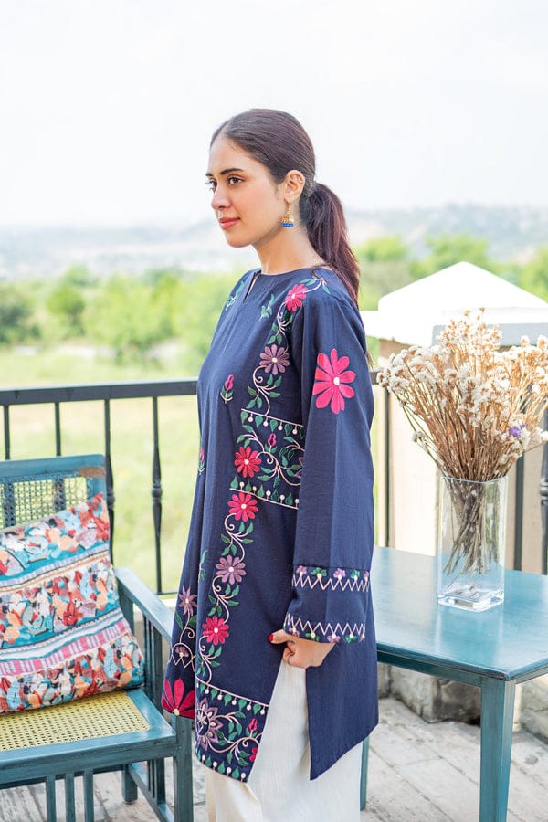 Fully embroidered Shaa Posh SP-MB70 lawn 2-piece suit with detailed floral designs, showcasing vibrant fabric and elegant craftsmanship.