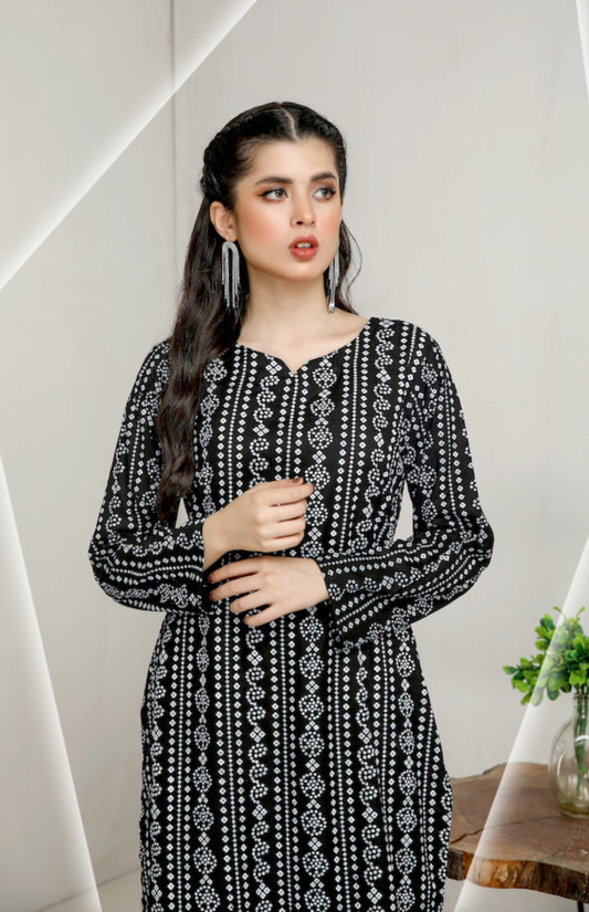 Shaa Posh SP-11 unstitched digital printed lawn suit with matching printed lawn trousers, displayed in a 2-piece set image.