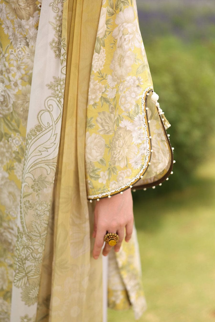 Unstitched Shaa Posh digital printed lawn suit 3-piece set with matching printed lawn dupatta, featuring intricate floral designs.