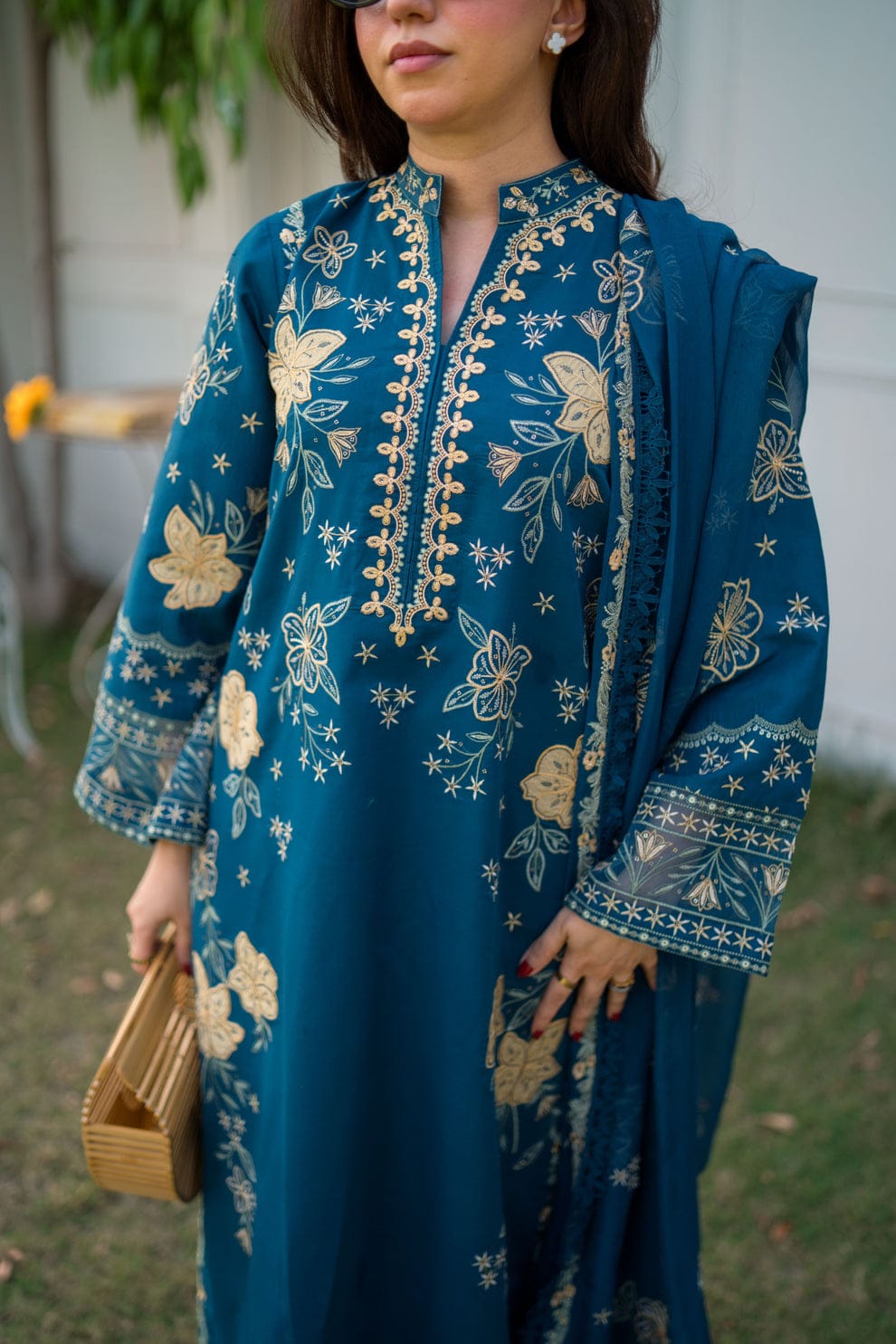 SP-400 Unstitched Fully Embroidered Lawn Suit With Embroidered Bamber Chiffon Dupatta