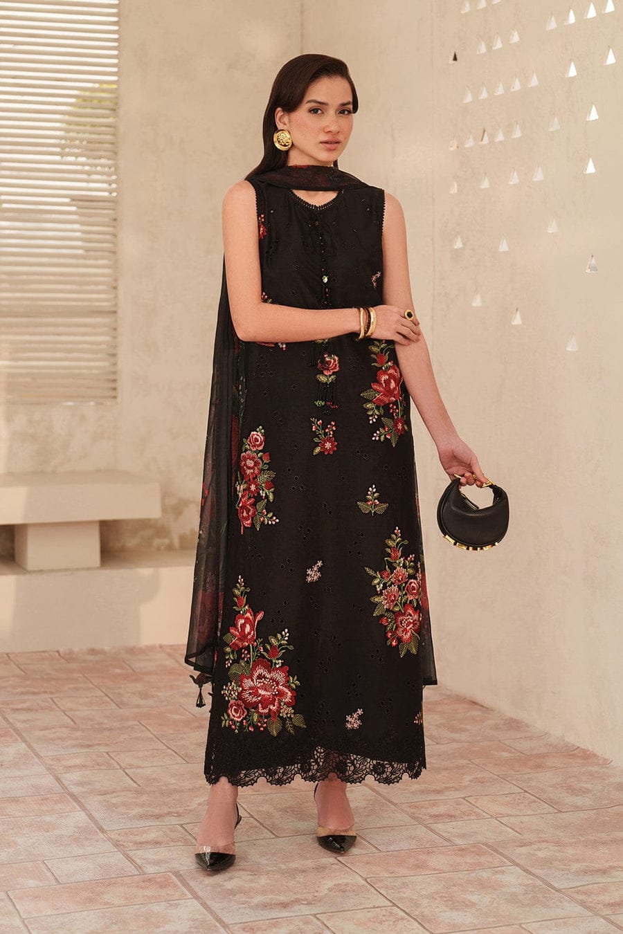 Shaa Posh SR-BQ209 unstitched digital printed lawn suit 3-piece with matching digital printed lawn dupatta displayed on fabric.