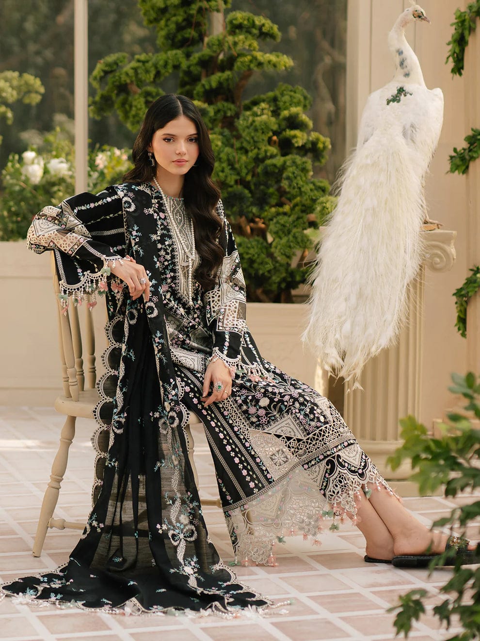 SP-BIL08 Dhanak Embroidered 3pc Suit With Embroidered Dhanak Shawl
