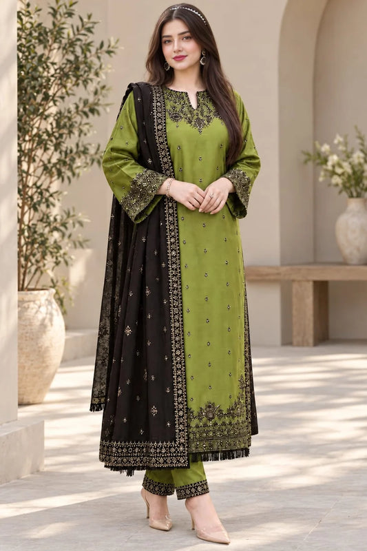 SP-BT2400 Dhanak Embroidered 3pc Suit With Dhanak Embroidered Shawl